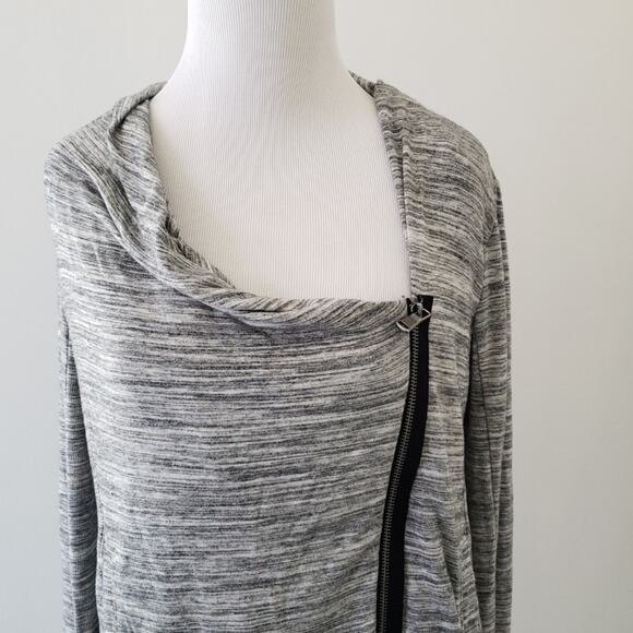 Lou & Grey Cropped Heather Gray Asymmetrical Zip-Up Sweatshirt Women Large - Picture 4 of 7